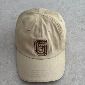 Giselle Tan Baseball Cap Brown Logo